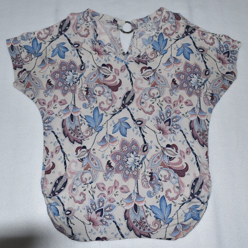NAIF Women Top Sz S Floral VNeck Stretch Knit Short Slit Sleeve - Picture 1 of 7